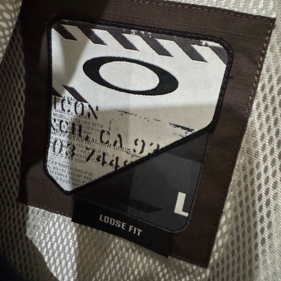 Oakley 3M Thinsulate Men's Dark Brown Cargo Snow Pants size large- sample NWOT - Picture 6 of 7